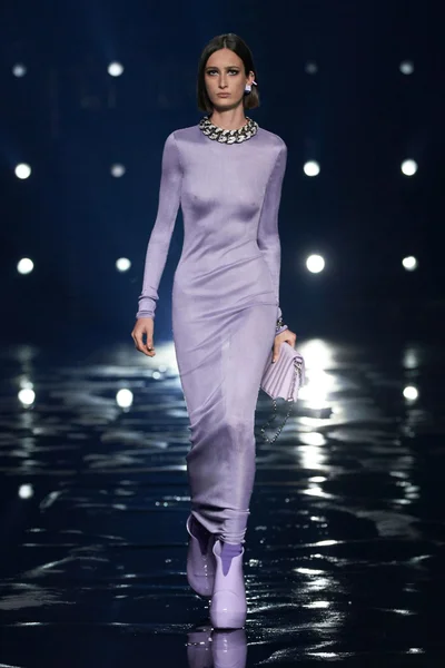 Look 34
